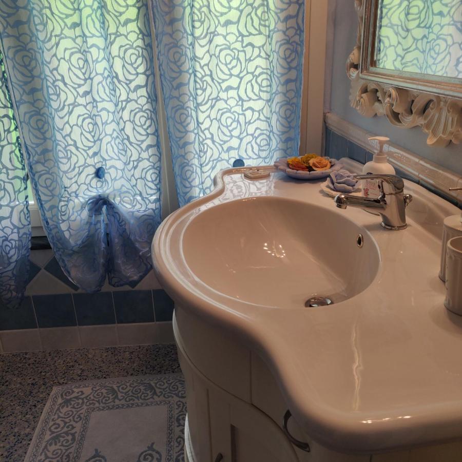 Casa Bouganville Специя Экстерьер фото